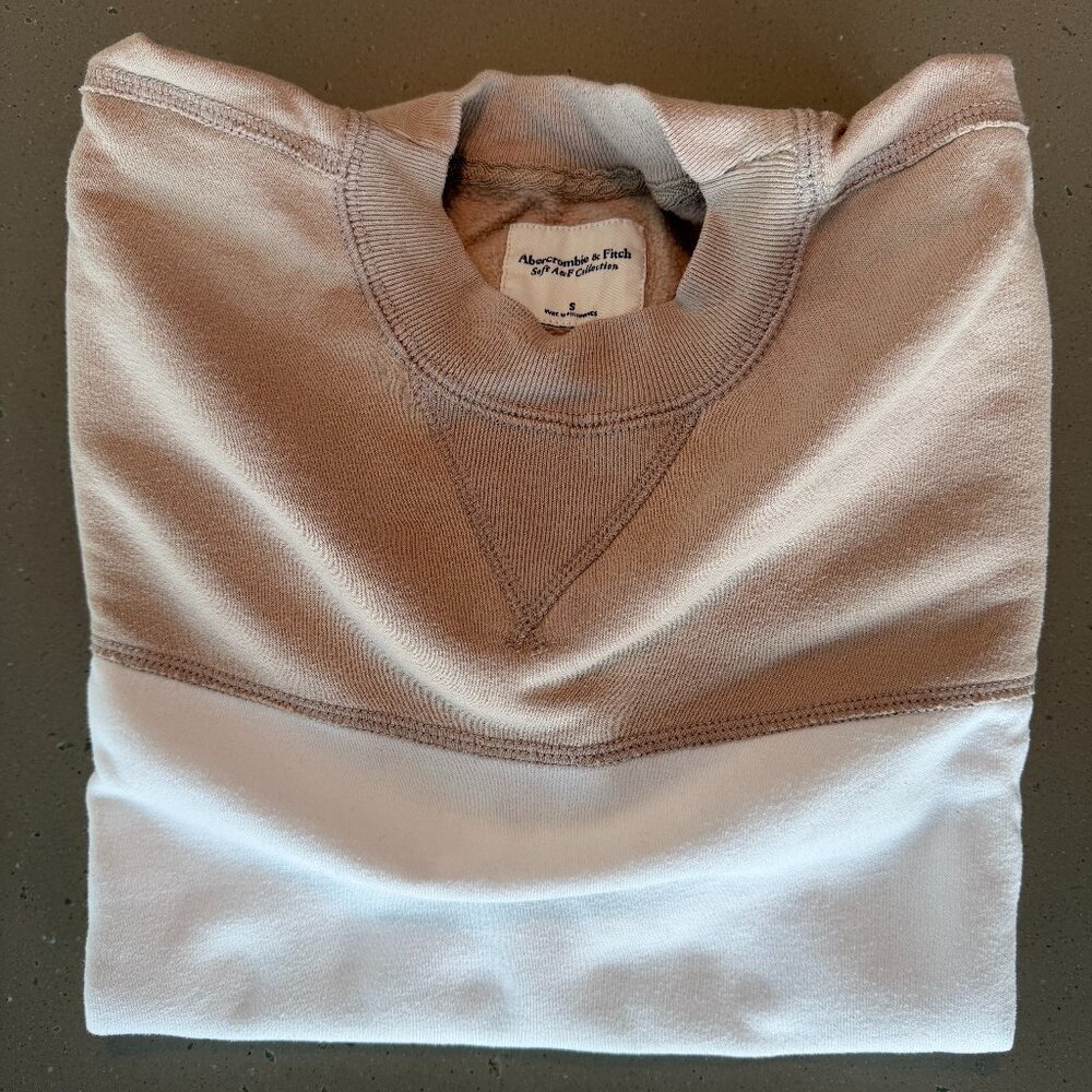 Abercrombie & Fitch Women's Soft Collection Oversized Crewneck Sweatshirt Small